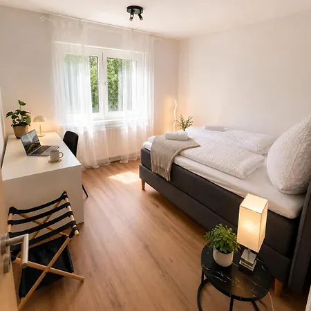Appartement Moderne City-oase Mit Terrasse - Bis Zu 6 Gaeste