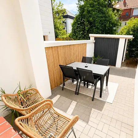 Moderne City-oase Mit Terrasse - Bis Zu 6 Gaeste