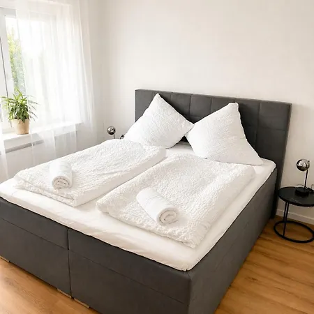 Moderne City-oase Mit Terrasse - Bis Zu 6 Gaeste Appartement